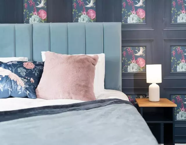 Stylish 4 bed - Contractor Stays, Wi-fi, Plenty of Parking