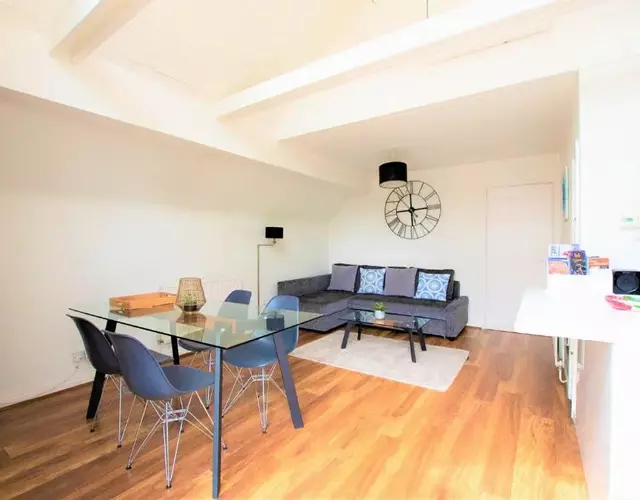 The Penthouse Canterbury - Cathedral View