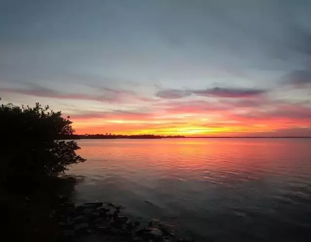 Patio Unit! Southern Exposure!