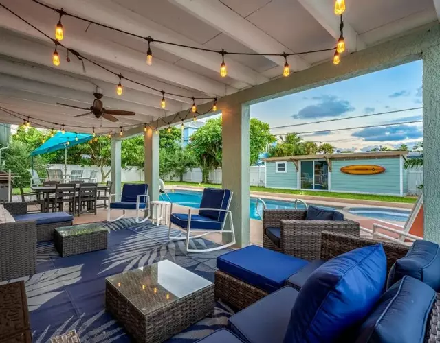 TIKI BLUE TWO-Fun For Big Groups-Walk to Beach, Hot Tub, Heated Pool