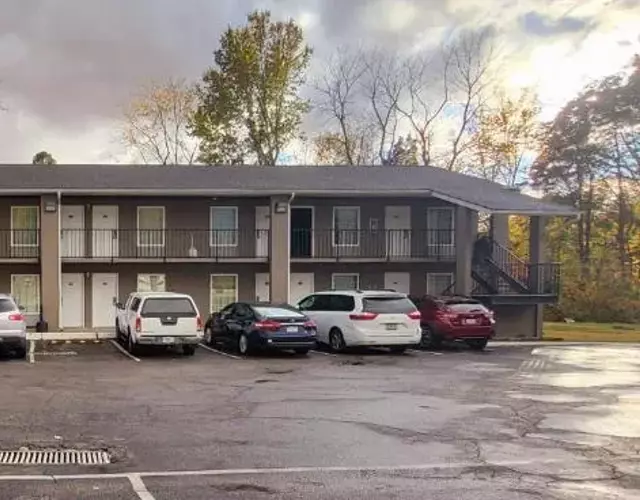 Jackson Town House Inn