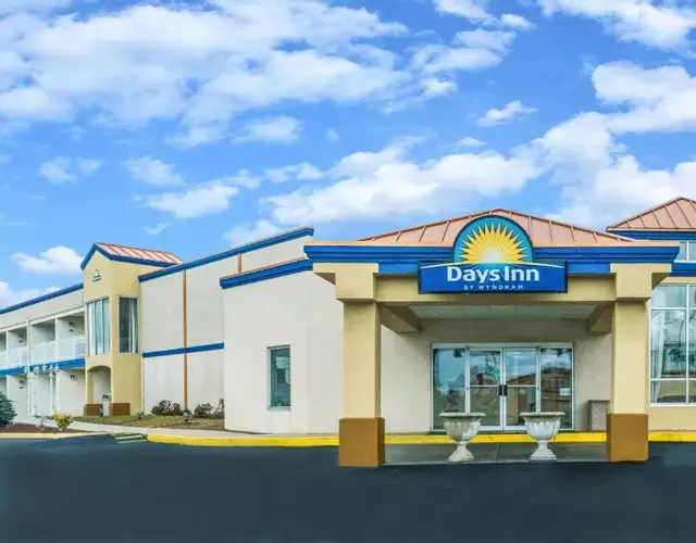 Days Inn By Wyndham Carlisle North