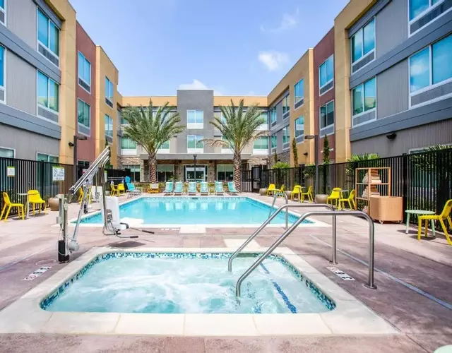 Home2 Suites By Hilton Carlsbad, Ca