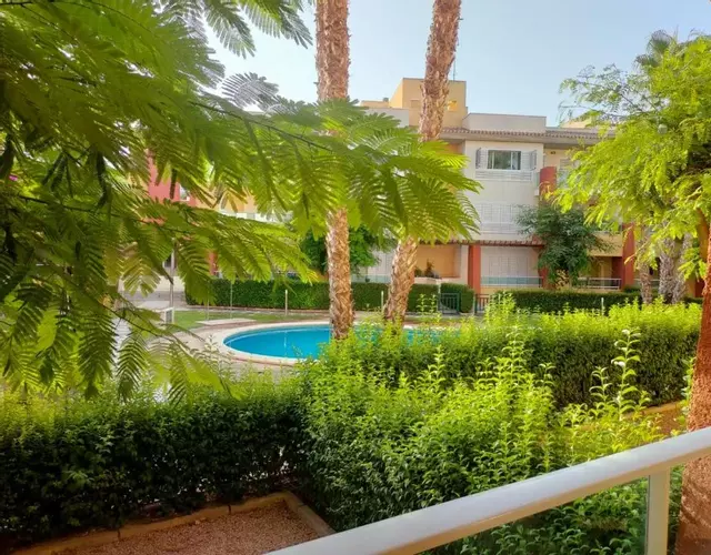 Apartamento en Hacienda del Alamo enfrente de la Piscina!