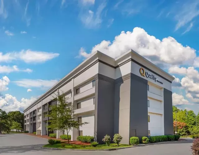 Quality Inn & Suites Raleigh Durham Airport