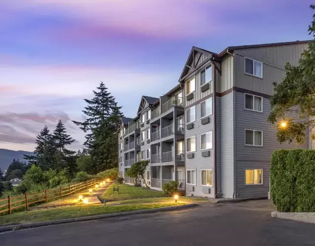 Best Western Plus Columbia River Inn