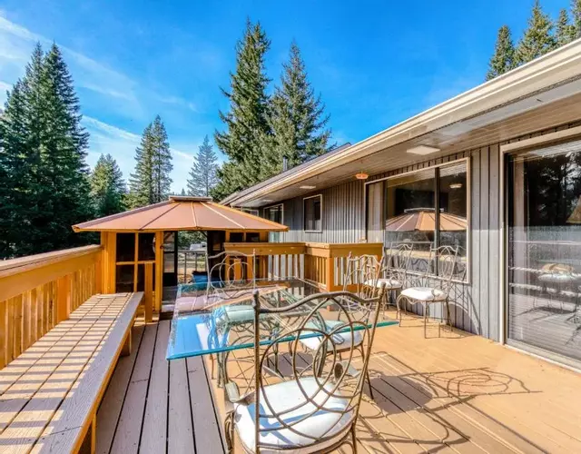 Parkdale Forest Paradise