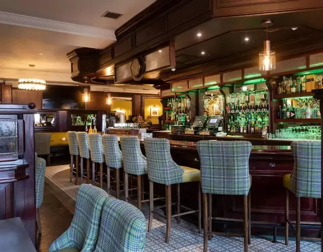 Cahir House Hotel