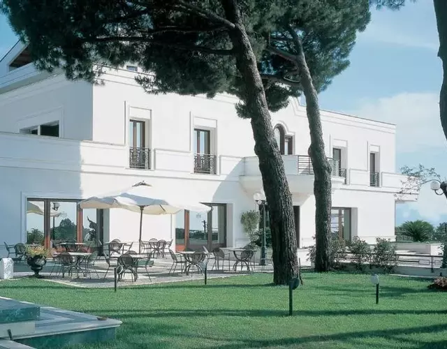 LH Hotel Domus Caesari