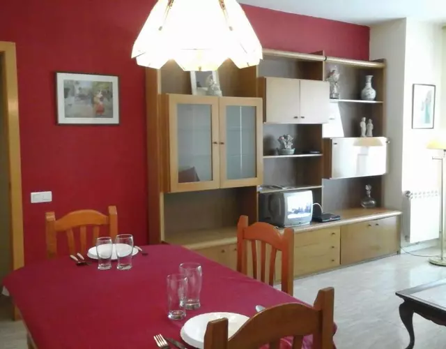 Apartament Fira