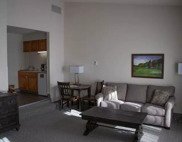 Lone Tree Golf Club and Hotel