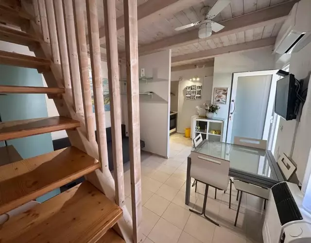 3 min to Beach Apt AC w Garden or Balcony - Il Lupo Affitta