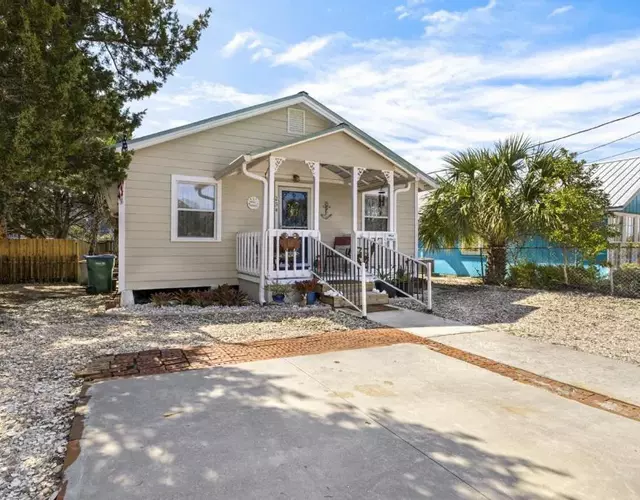 Miss Helens - Classic cottage