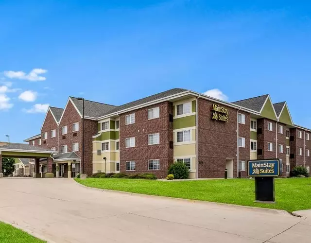 MainStay Suites Cedar Rapids North - Marion