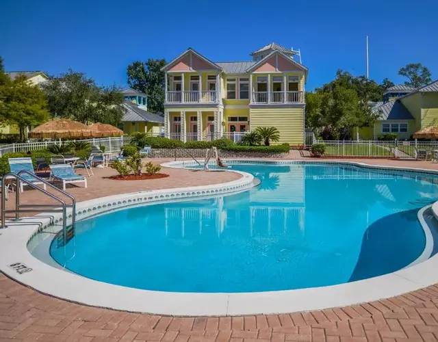 Barefoot'n Resort Kissimmee Orlando