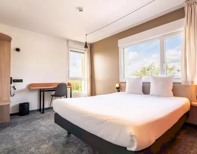 Hôtel AKENA Chalons-en-Champagne