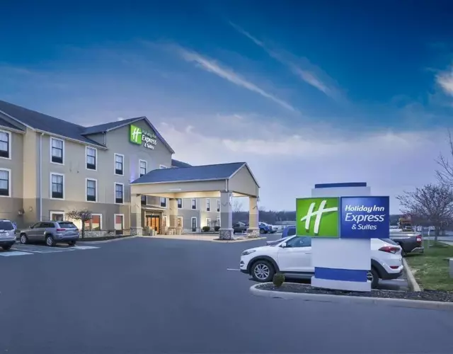 Holiday Inn Express Hotel & Suites Circleville by IHG