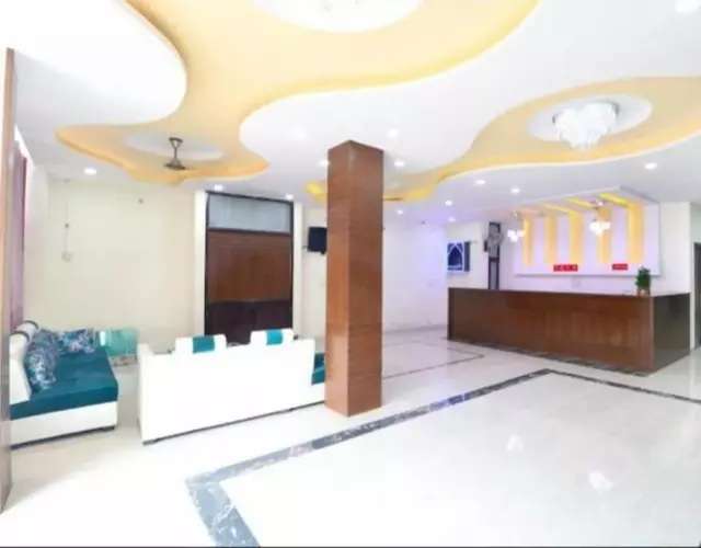 Hotel kb Square Near Chandigarh Railway Station