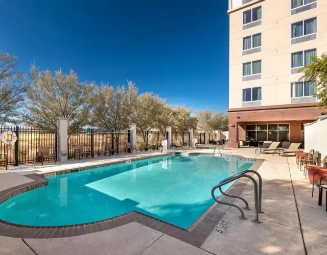 Fairfield Inn and Suites Phoenix Chandler Fashion Center