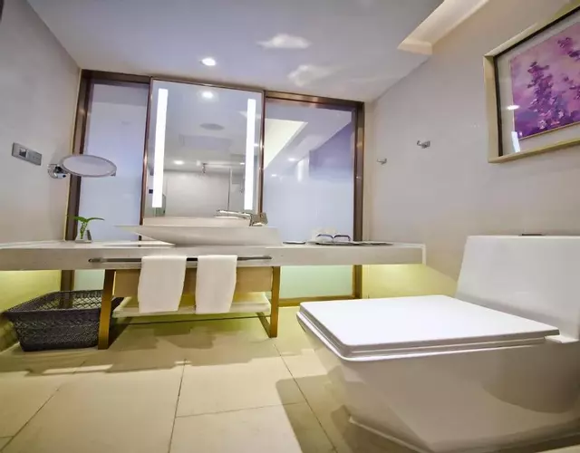 Lavande Hotel (Changsha Railway Station Chaoyang Metro Station Branch)