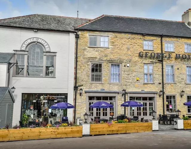 The George Hotel