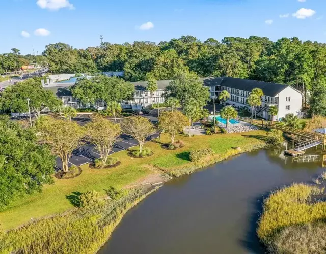 Charleston Creekside Inn