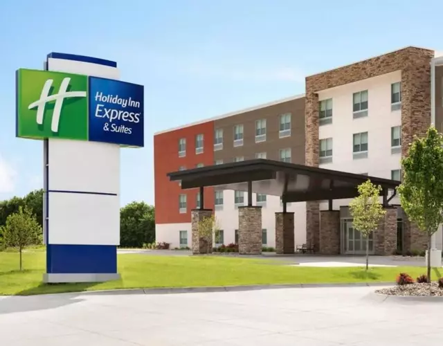 Holiday Inn Express & Suites Charlottesville by IHG