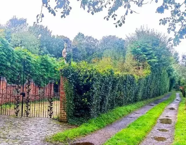 PRIMROSE PADDOCK BARN - near Maidstone, Sevenoks, Gravesend