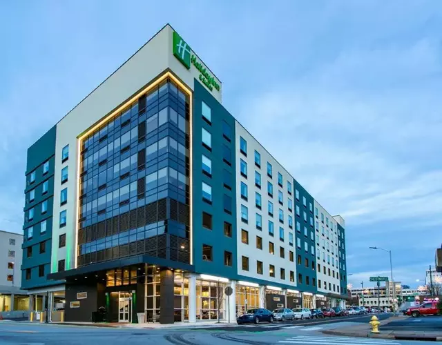 Holiday Inn Hotel & Suites Chattanooga by IHG