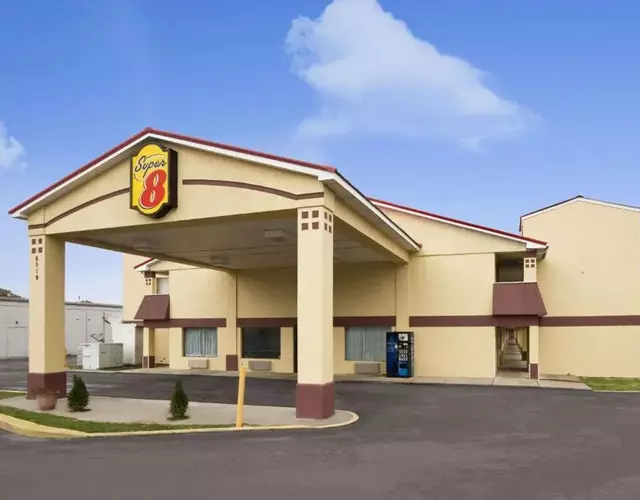 Super 8 by Wyndham Chattanooga/East Ridge