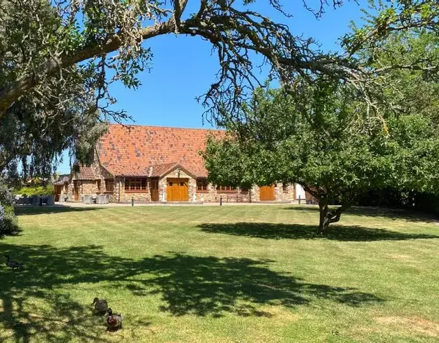 Ye Olde Plough House
