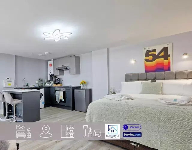 Studio By Homestyles Hosts Short Lets & Serviced Accommodation Widford With Free WiFi