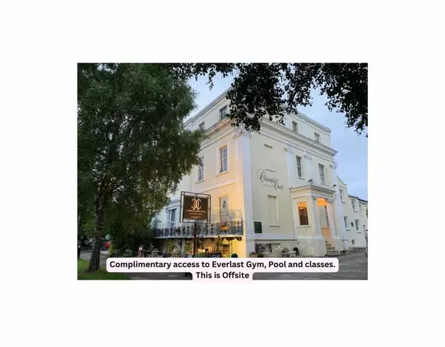 Clarence Court Hotel