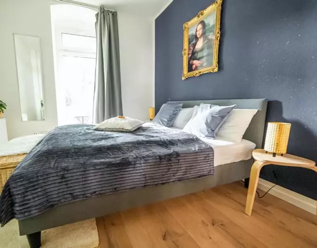 FullHouse - Chemnitz - Leonardo Apt - 3 Bedrooms & Balcony