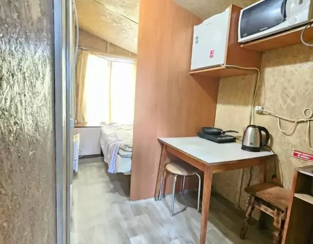 Невелике помешкання зі зручностями та парковкою