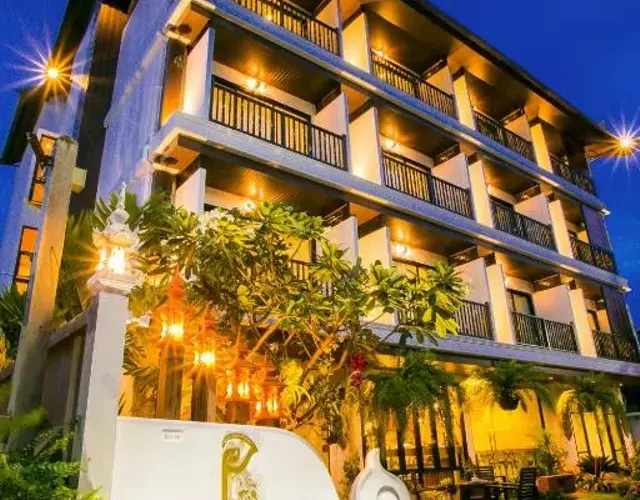 Patra Phrasing Boutique Hotel
