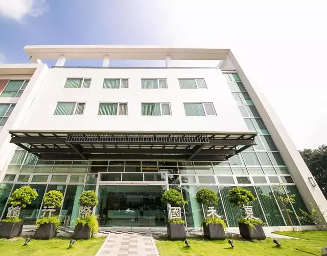 Sunseed International Villa Hotel