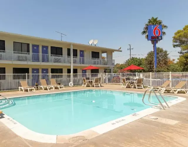 Motel 6-Chico, CA
