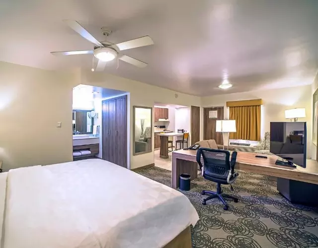 Holiday Inn & Suites Chihuahua Expo by IHG