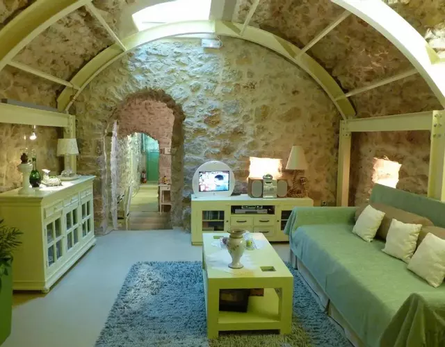 St. George Sykoussis Traditional Residence