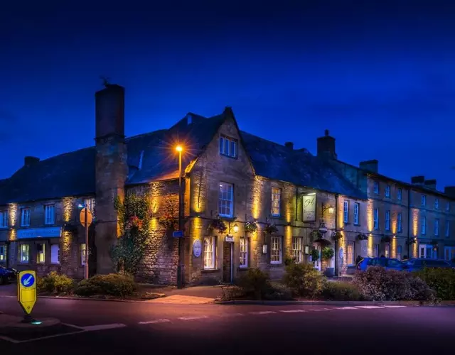 The White Hart Royal, Moreton-in-Marsh, Cotswolds - The Coaching Inn Group