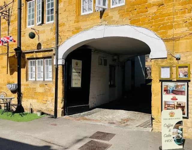 Crown Hotel Cotswold