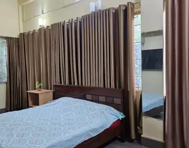 Manola Hill Bungalow