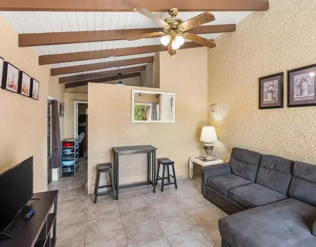Caribbean View Style condo
