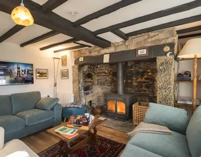 Cosy cottage hideaway set in beautiful countryside - Pass the Keys