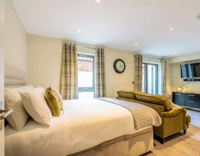 York Staycation with Free Parking