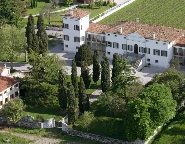 Villa Dragoni