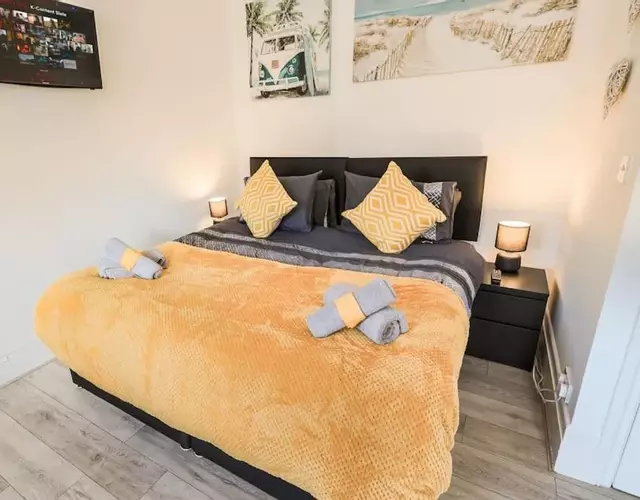 Beachside Studio 4 - Town Center