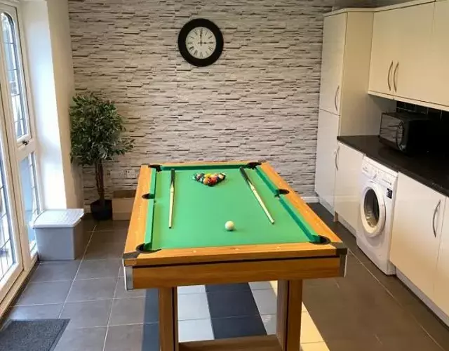 Lovely family home, 5 minutes from the beach