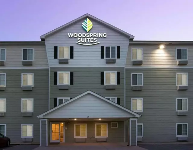WoodSpring Suites Clarksville Ft. Campbell